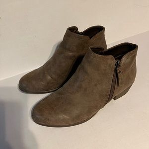 Arizona Jean Co. Galen Wide Taupe Booties